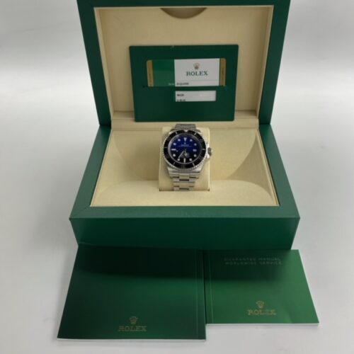 Brand new and second-hand luxury watches and bags for sale