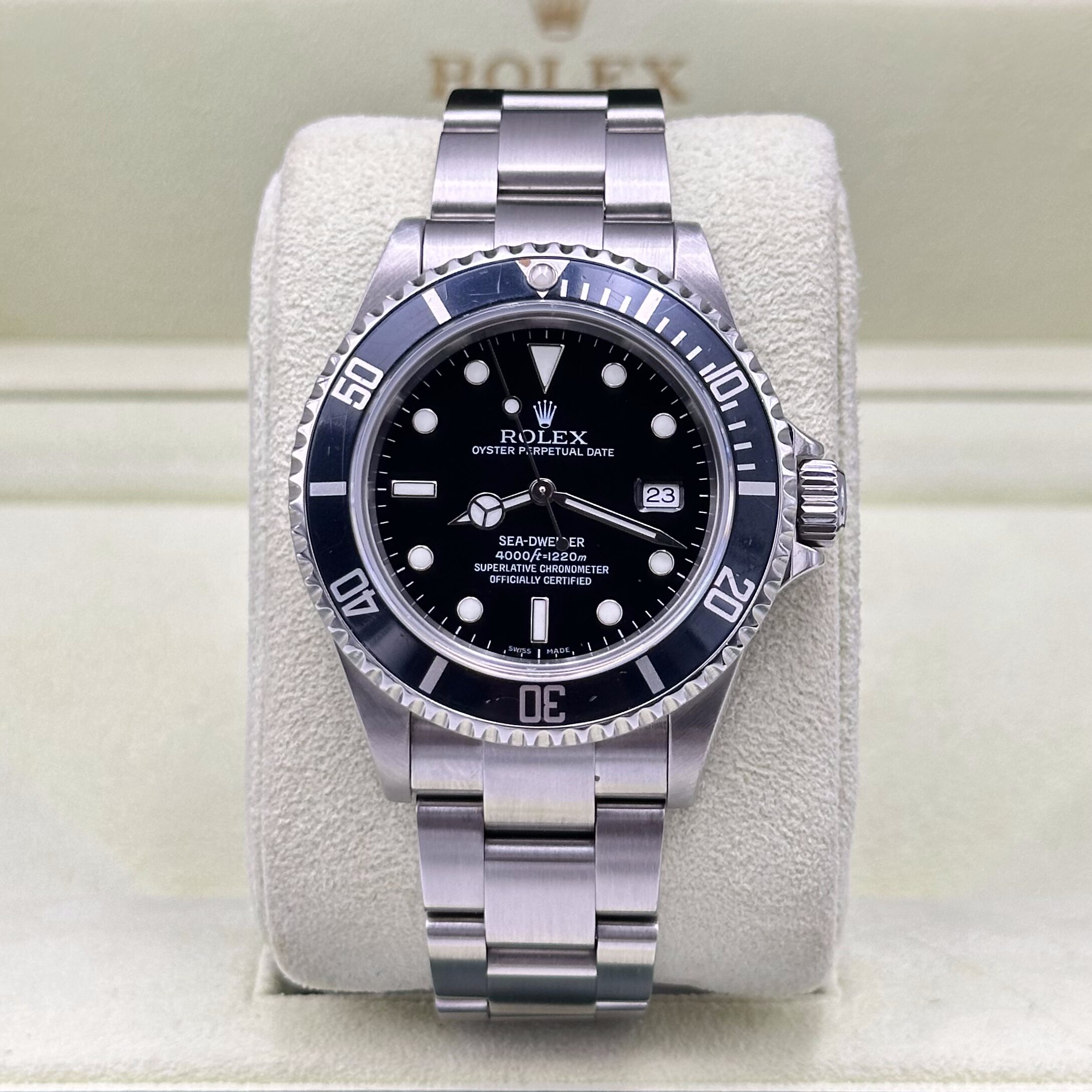 Rolex Sea-Dweller 4000 ref. 16600 40mm Black Dial