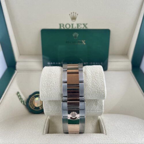 Brand new and second-hand luxury watches for sale