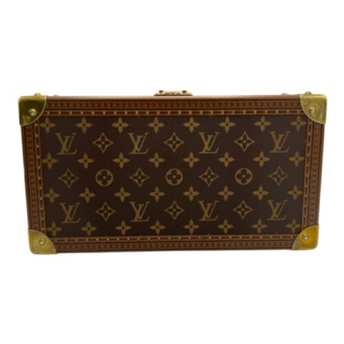 Brand new and second-hand luxury