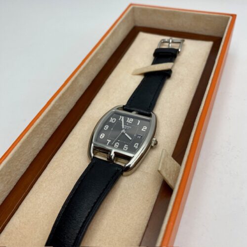 Brand new and second-hand luxury watches and bags for sale