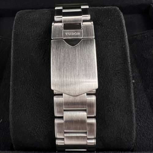 Brand new and second-hand luxury watches and bags for sale