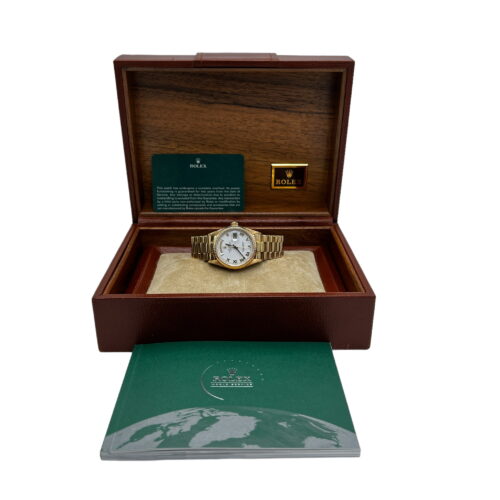 Brand new and second-hand luxury watches and bags for sale