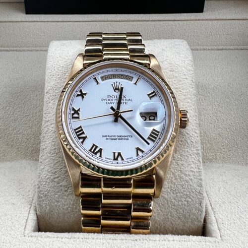 Brand new and second-hand luxury watches and bags for sale