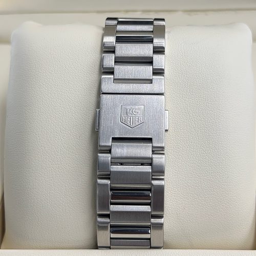 Brand new and second-hand luxury watches and bags for sale