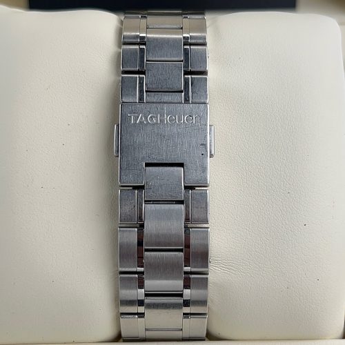 Brand new and second-hand luxury watches and bags for sale