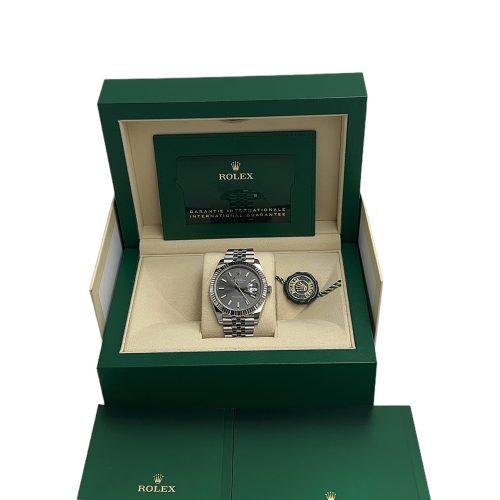 Brand new and second-hand luxury watches and bags for sale