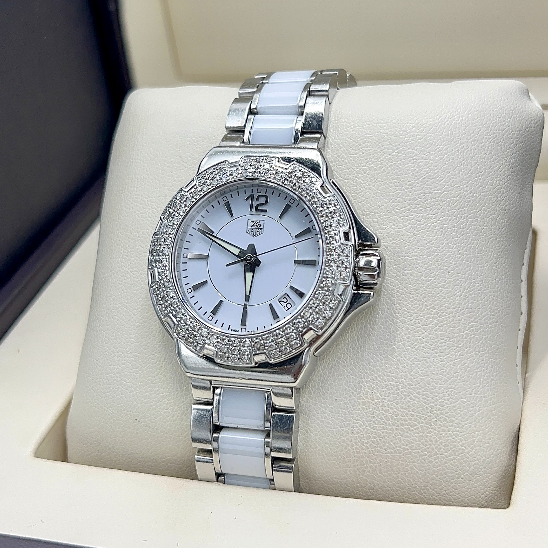 Tag Heuer Formula 1 Diamond Bezel Ref: WAH1215