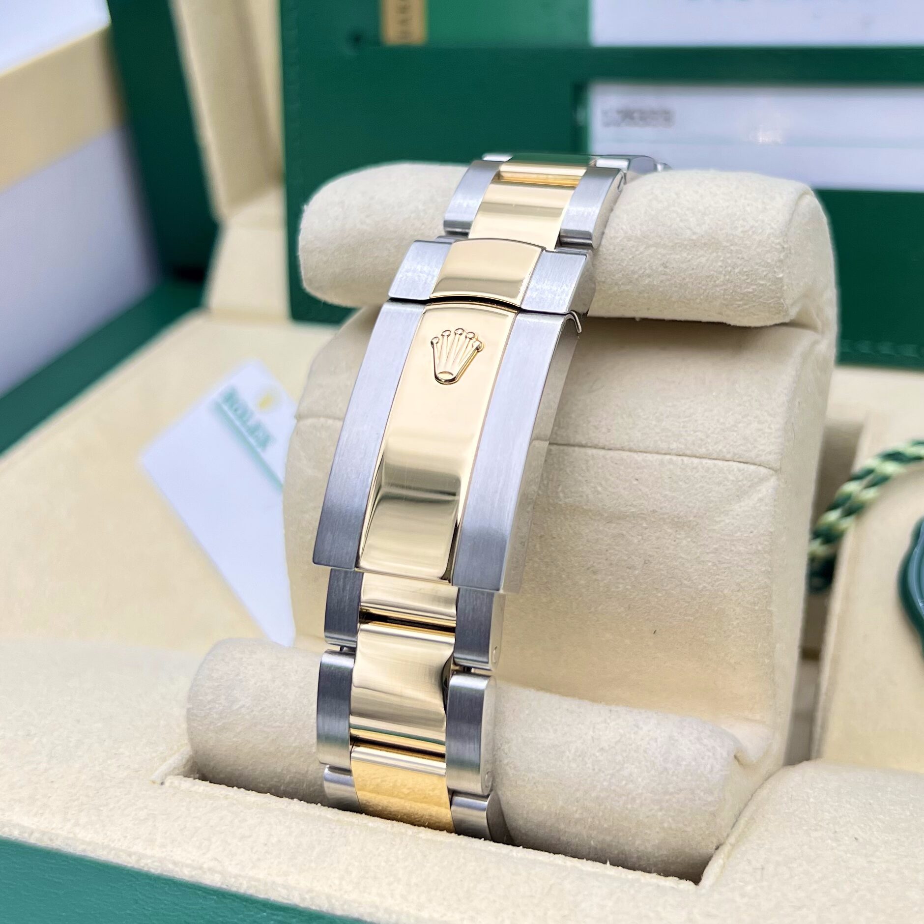 Rolex Datejust 41mm Champagne Diamond Dial Ref: 126333