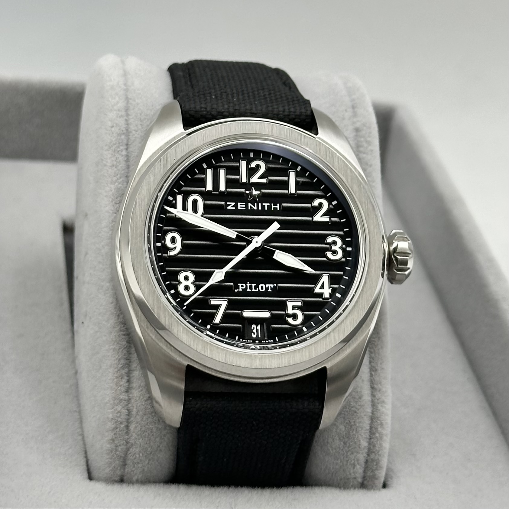 Zenith Pilot 40mm Ref: 03.4000.3620