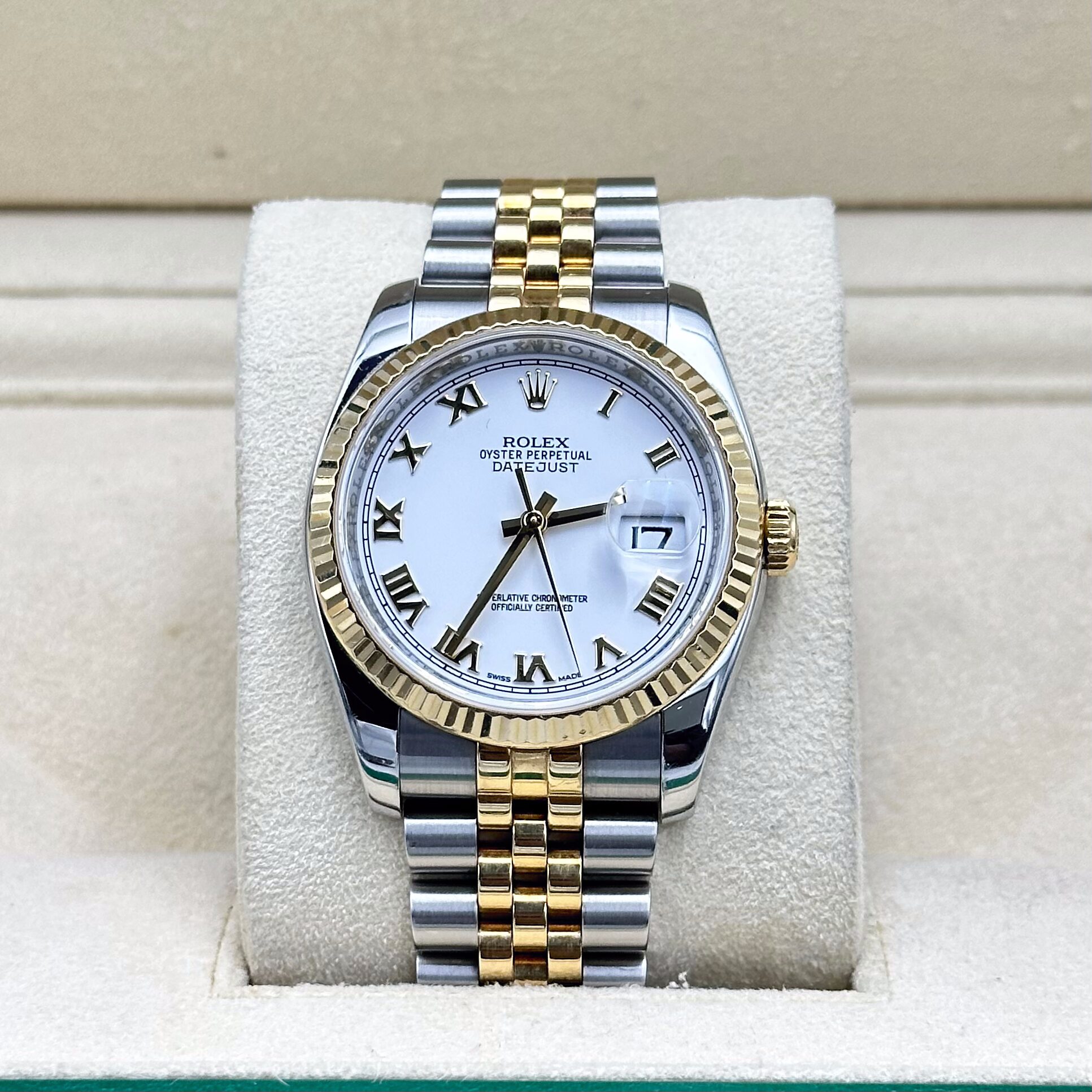 Rolex Datejust 36mm White dial Fluted bezel Ref: 116233