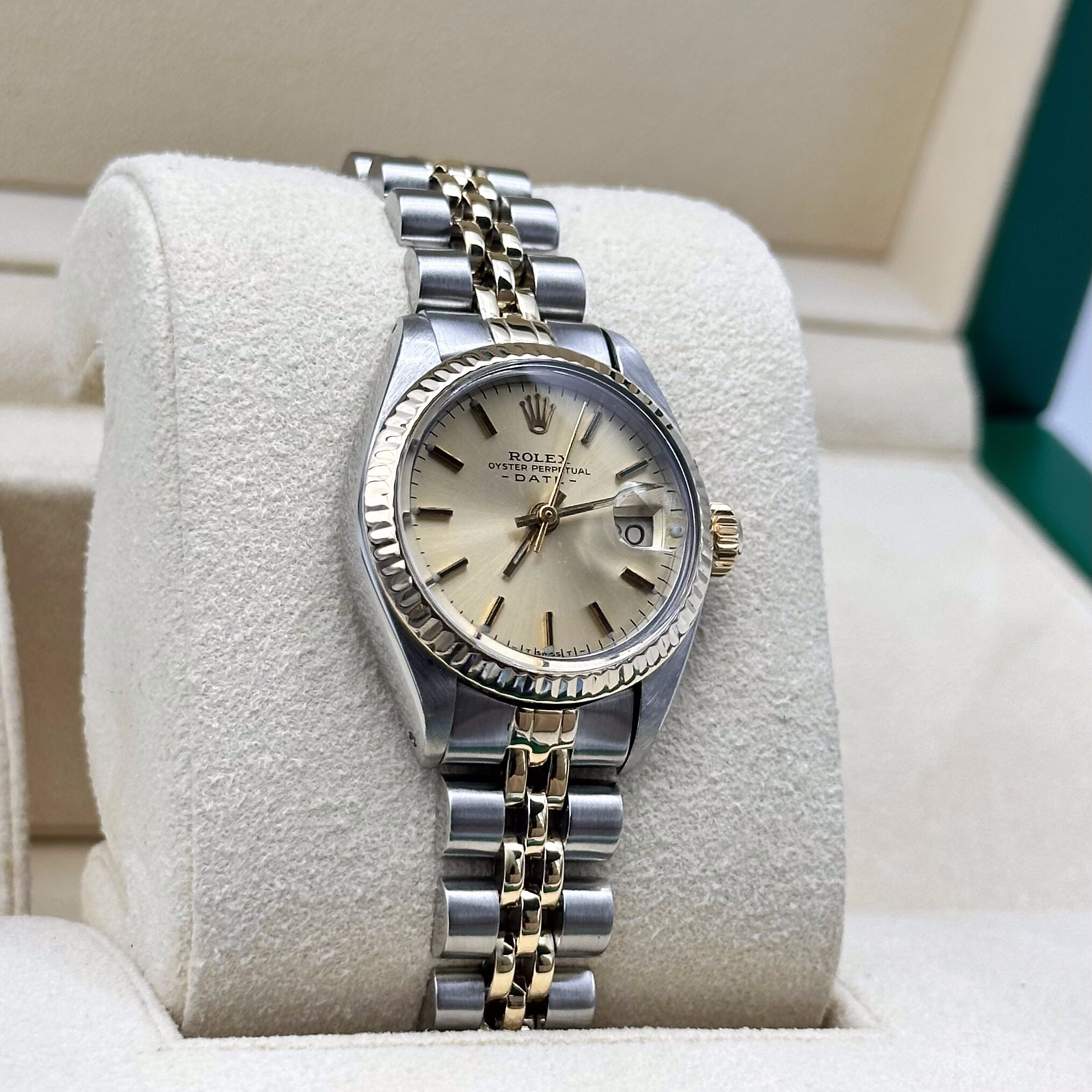 Rolex Oyster Perpetual Date Ref: 6917