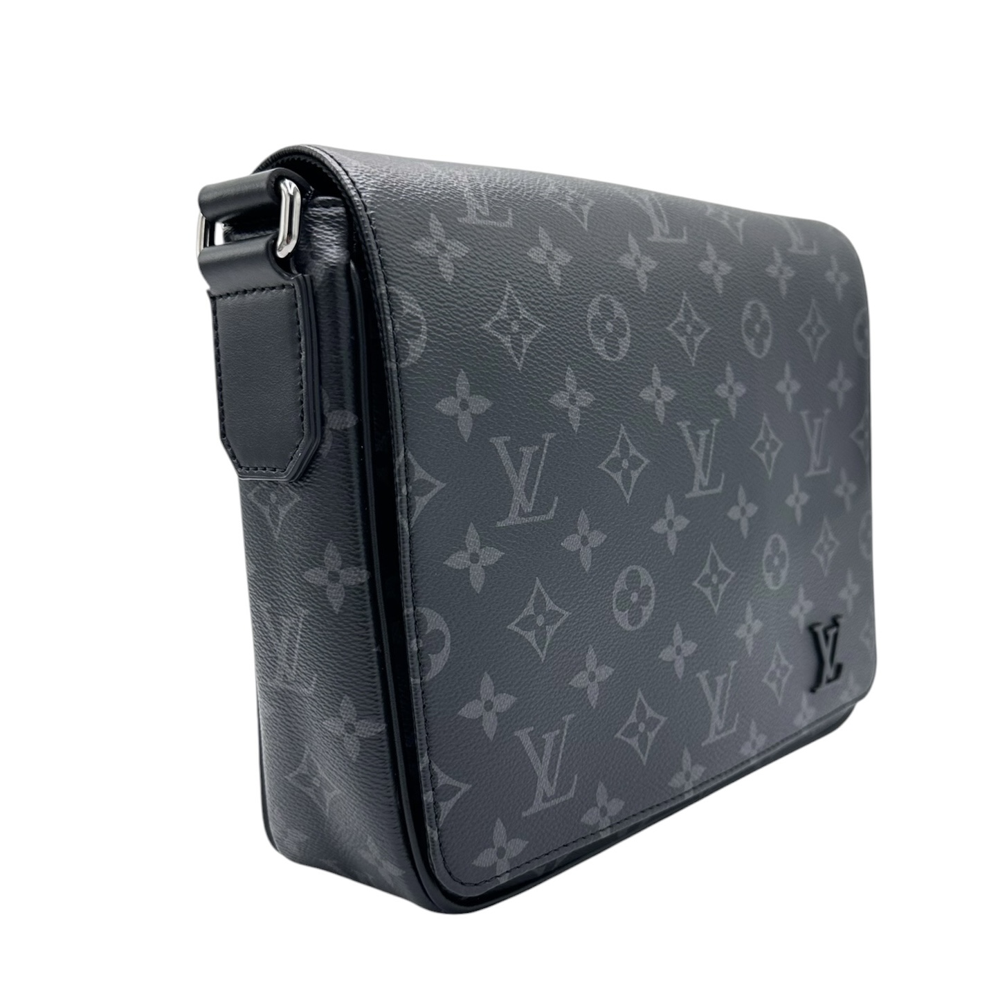 Louis Vuitton District PM Monogram Eclipse (Like New)