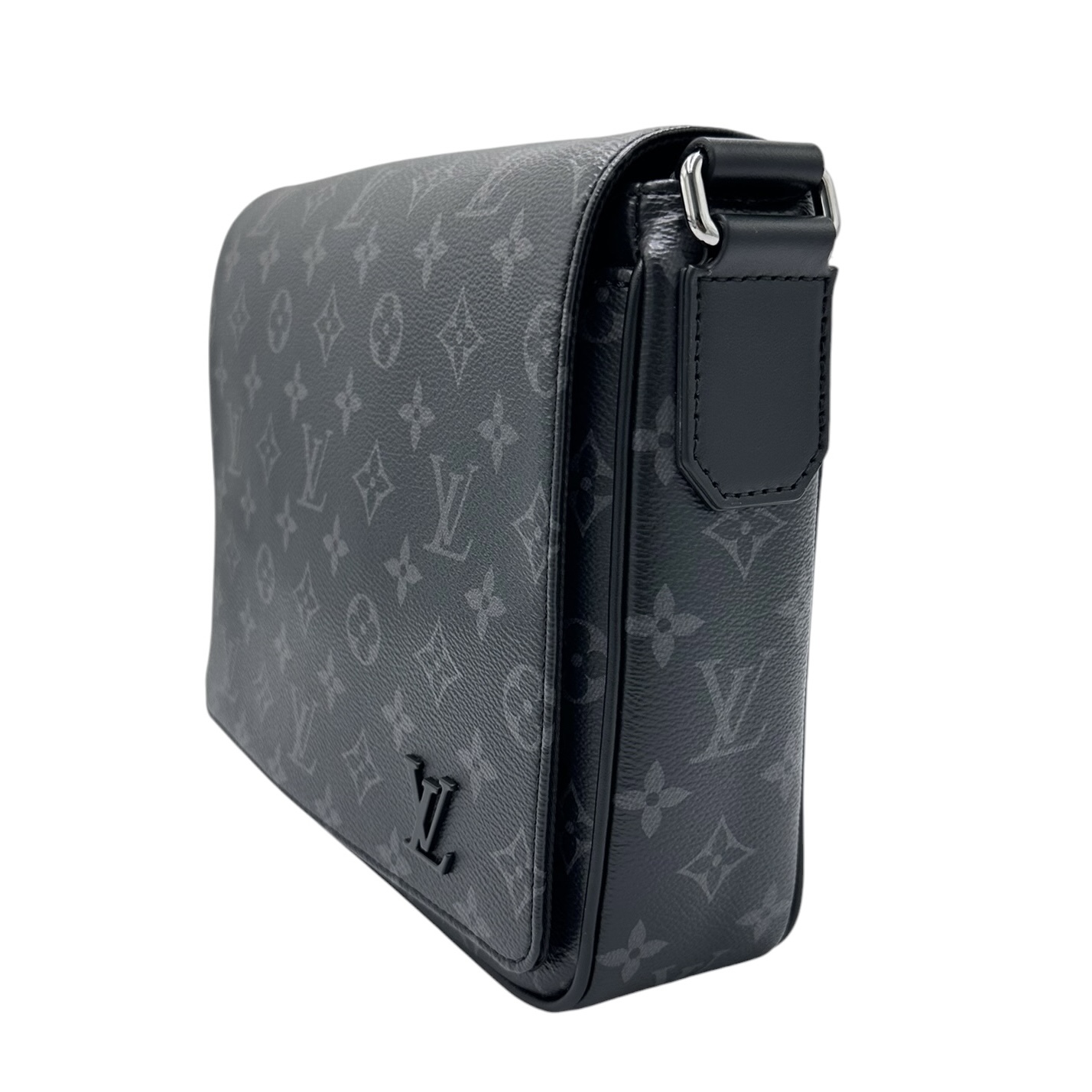 Louis Vuitton District PM Monogram Eclipse (Like New)