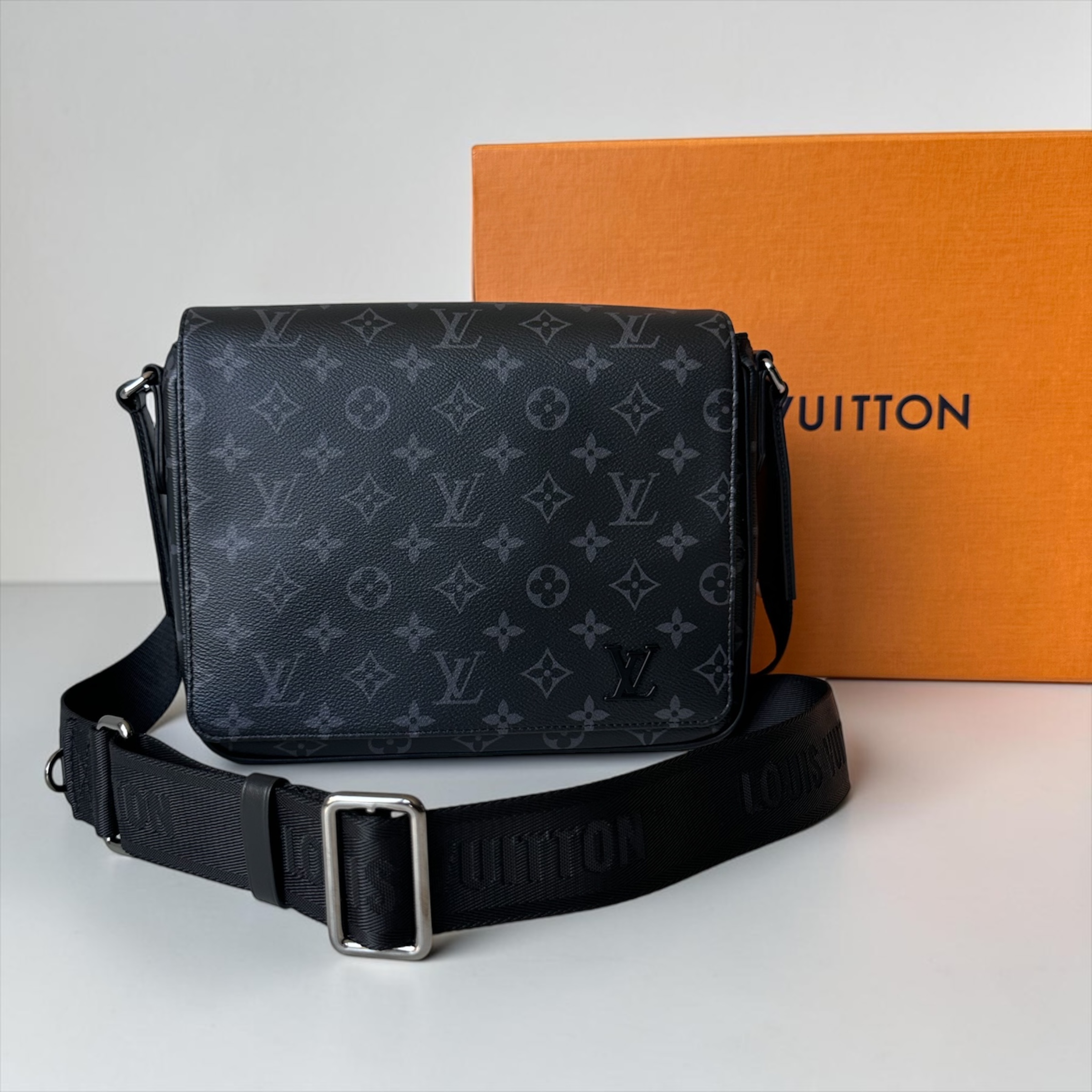 Louis Vuitton District PM Monogram Eclipse (Like New)